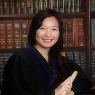 International Attorney Lois Li